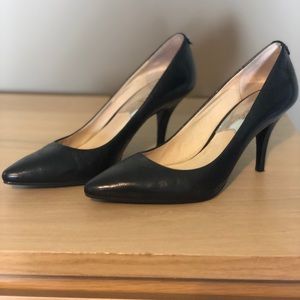 Michael Kors Black pumps